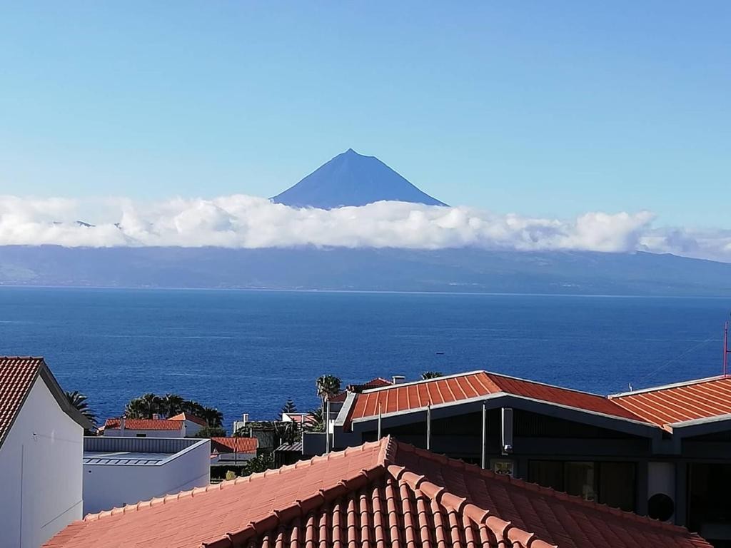 Mount Pico and the Atlantic Ocean seen from Velas