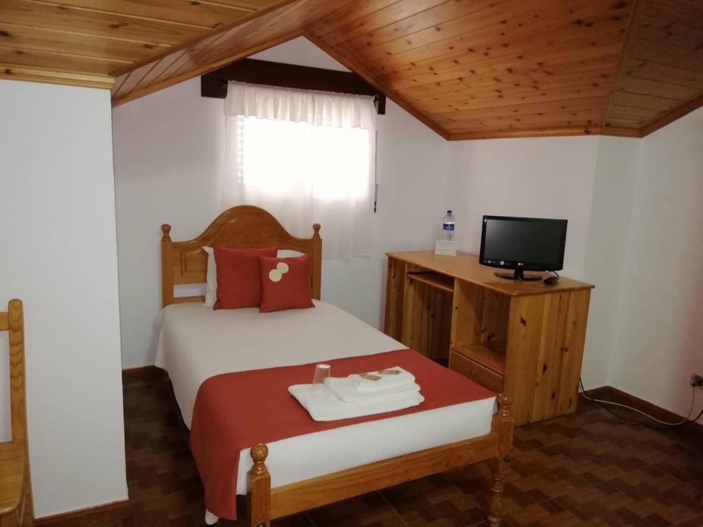 A glimpse inside our rooms 2